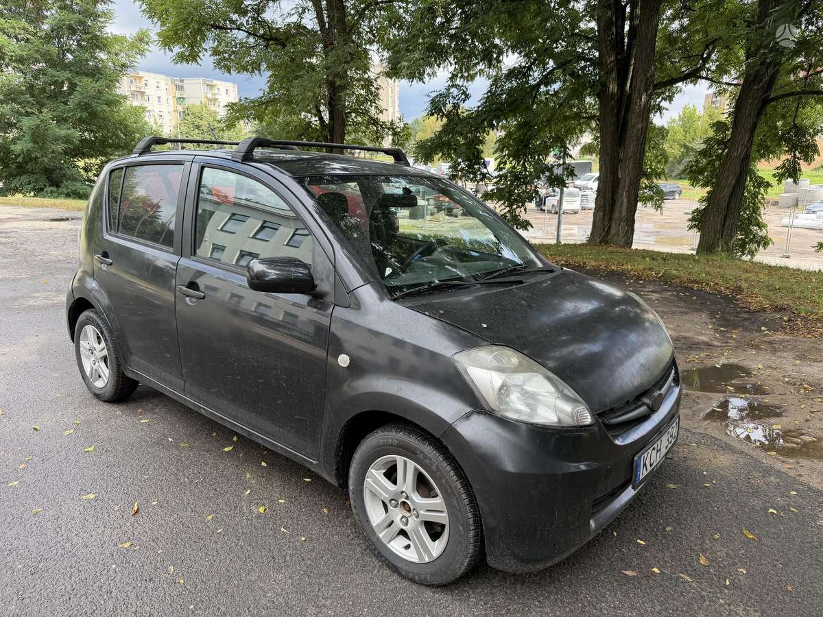 Subaru Justy - 2