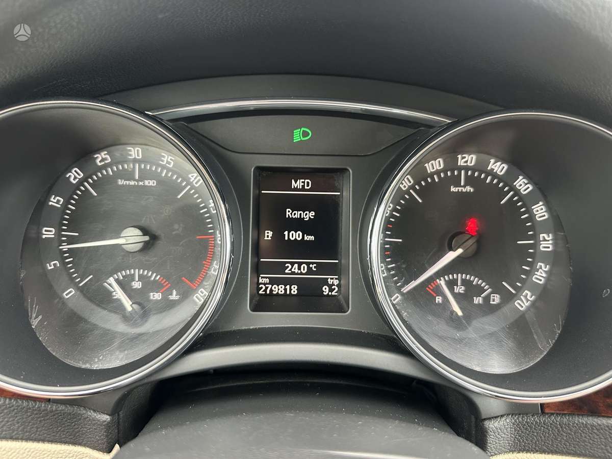Skoda Superb, 1.6 l., Универсал