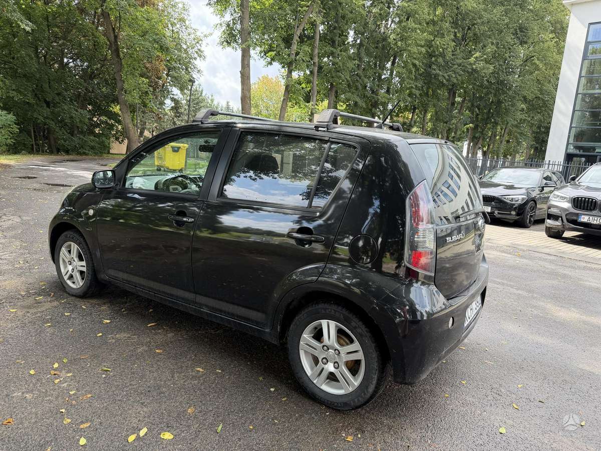 Subaru Justy - 6