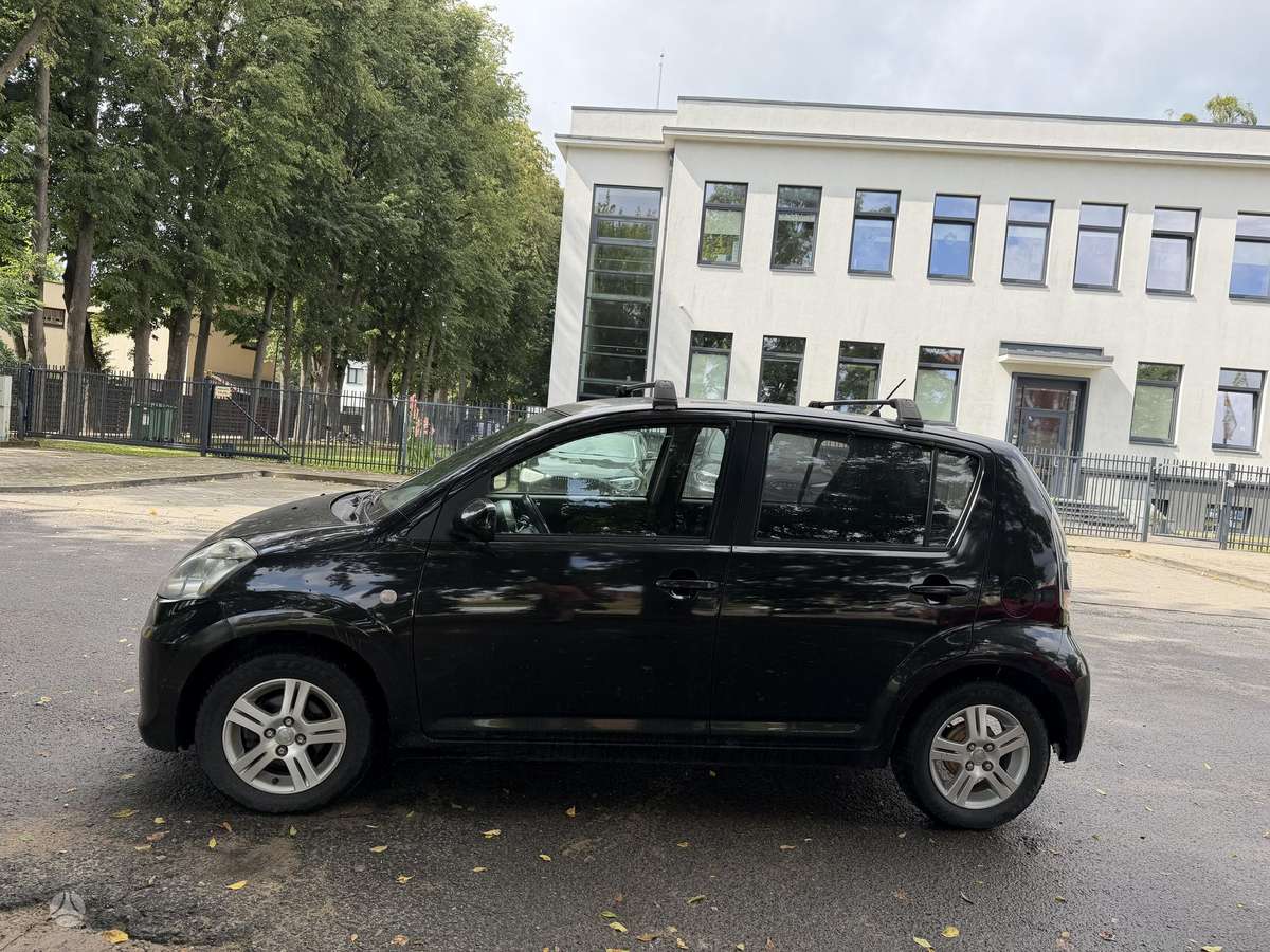 Subaru Justy - 7