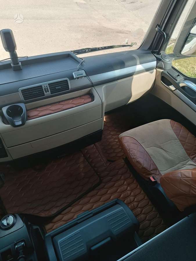 MAN TGX 18.500 700t.km, double sleeper