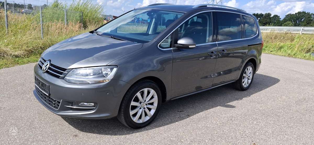 Volkswagen Sharan - 1