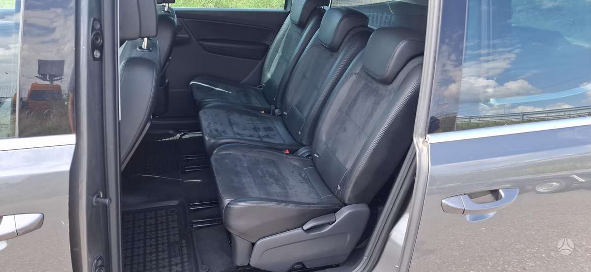 Volkswagen Sharan - 12
