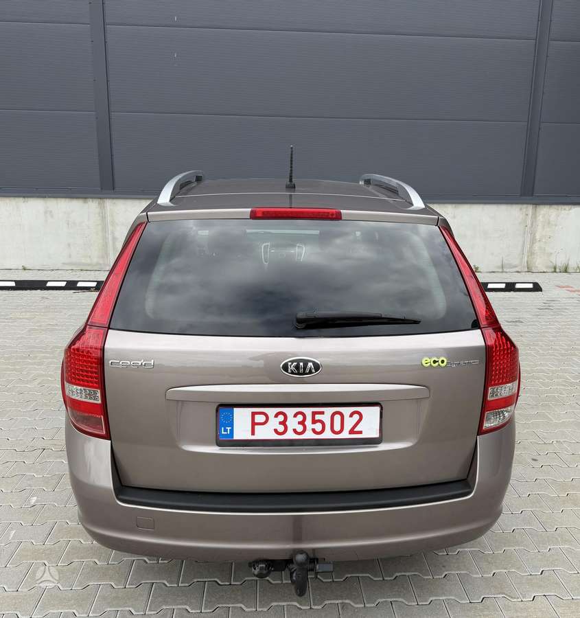 Kia Ceed, 1.6 l., Универсал