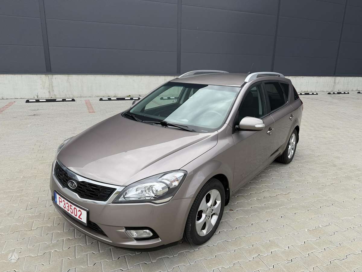 Kia Ceed, 1.6 l., Универсал