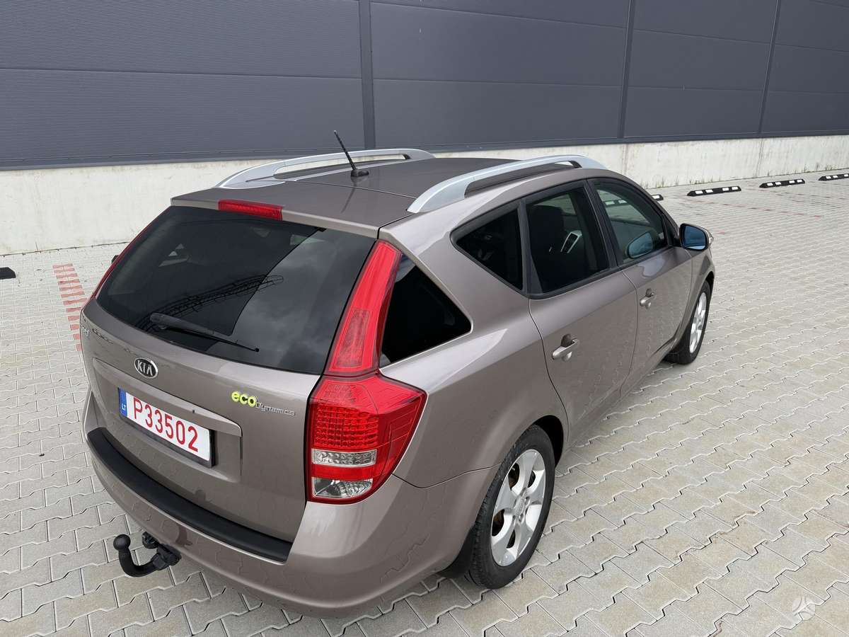 Kia Ceed, 1.6 l., wagon
