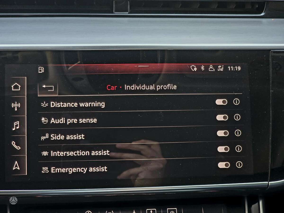 Audi A8, 3.0 l., Седан