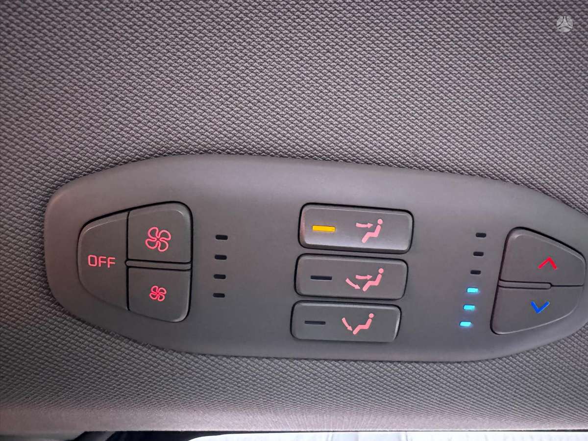 Kia Carnival, 2.2 l., Минивэн