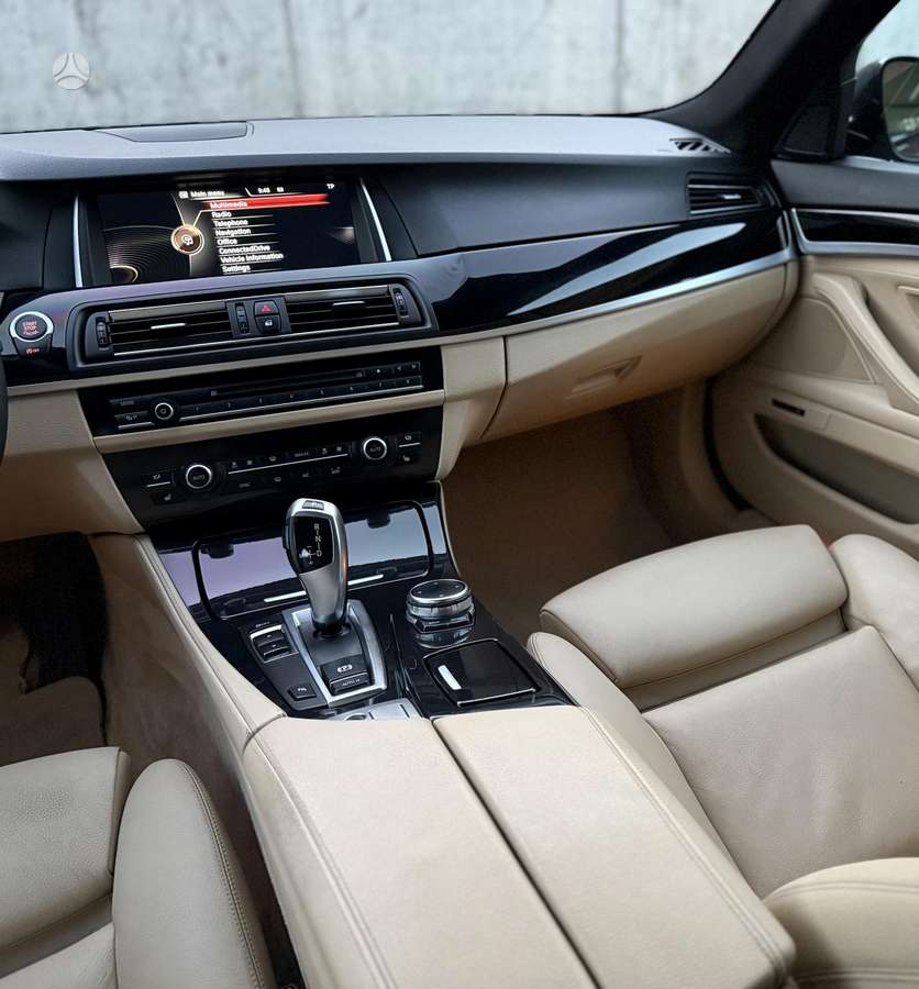BMW 535, 3.0 l., wagon