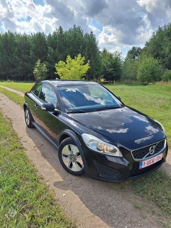 Volvo C30, 1.6 l., hatchback
