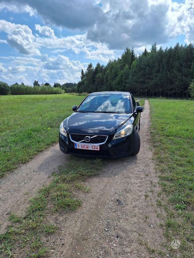 Volvo C30, 1.6 l., hatchback