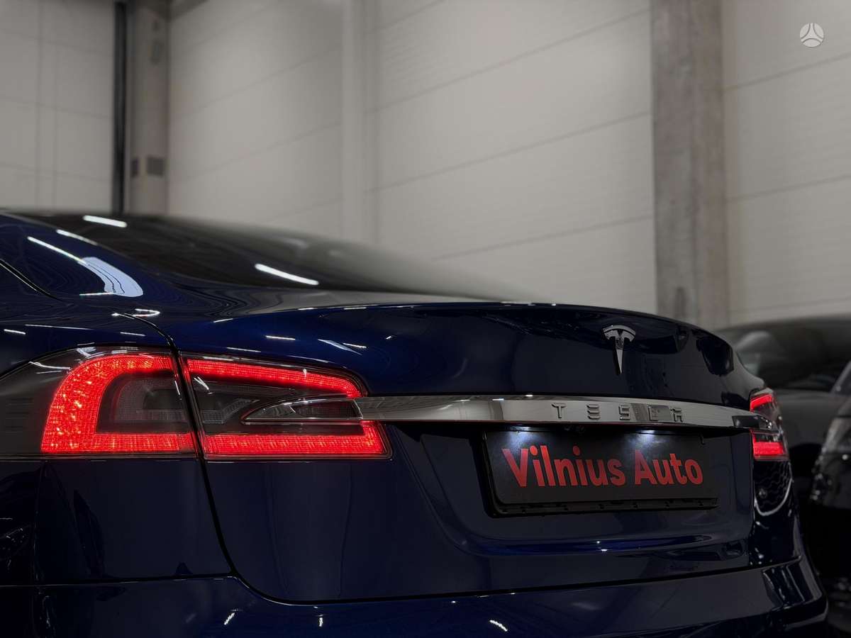 Tesla Model S, 75 кВт·ч, Хэтчбек