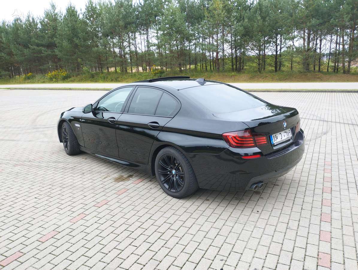 BMW 520, 2.0 l., Седан