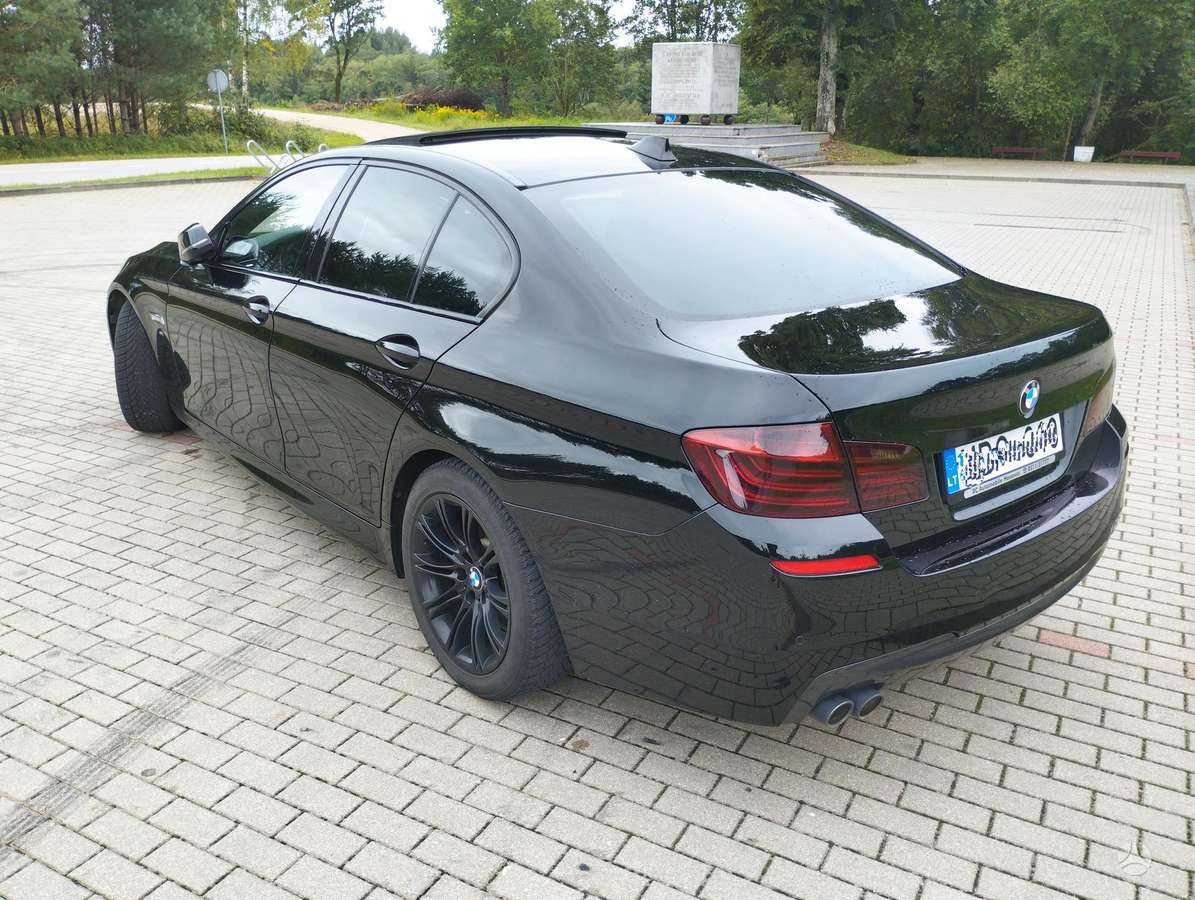 BMW 520, 2.0 l., Седан