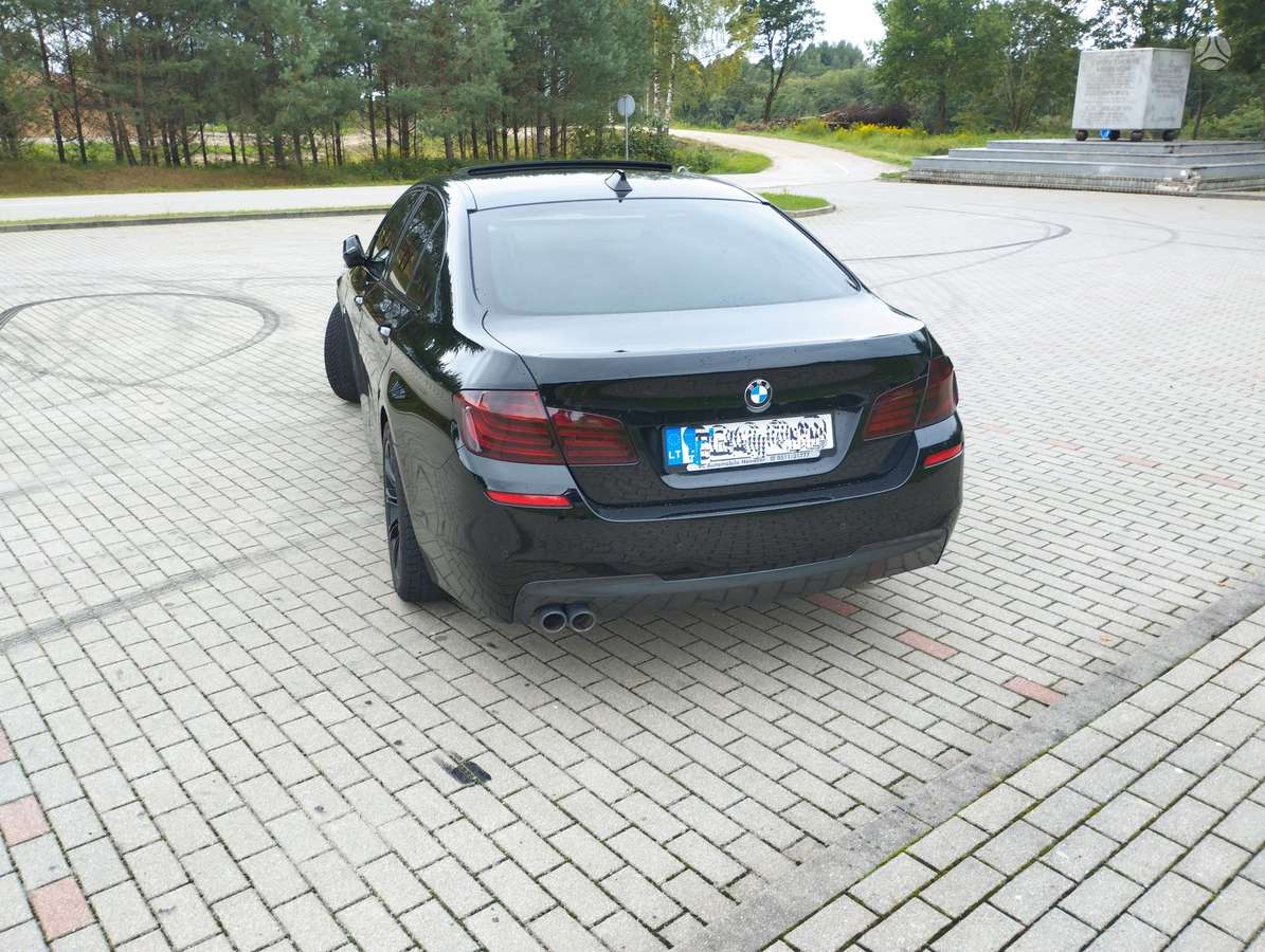 BMW 520, 2.0 l., Седан