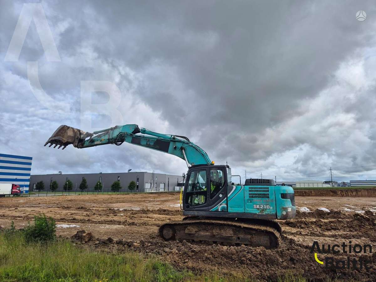 Kobelco SK 210 LC-10, excavator