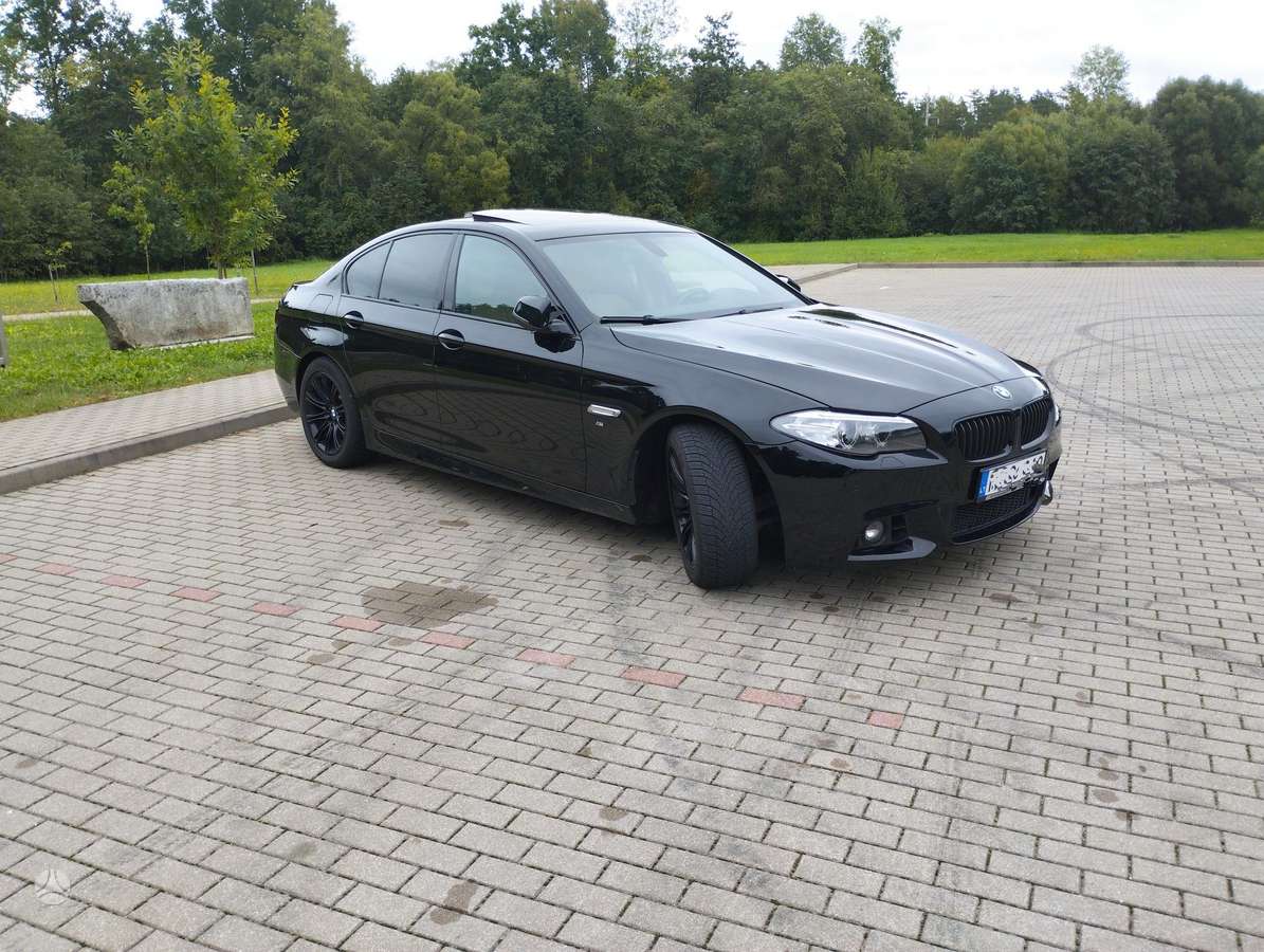 BMW 520, 2.0 l., Седан