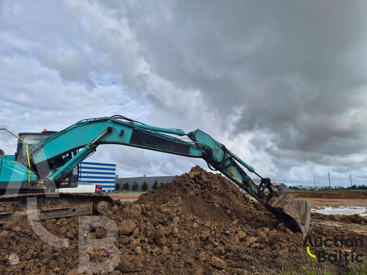 Kobelco SK 210 LC-10, excavator