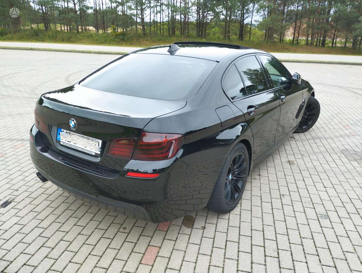 BMW 520, 2.0 l., Седан