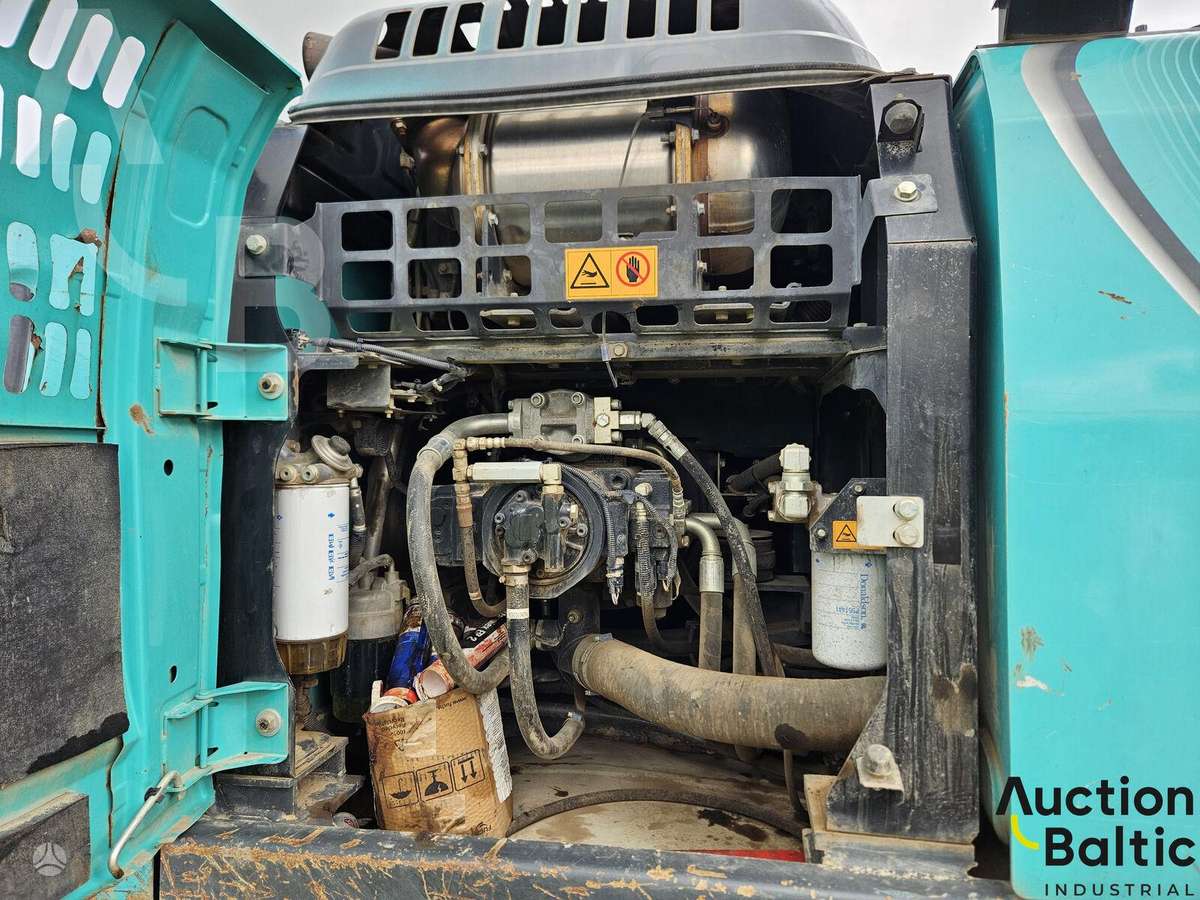 Kobelco SK 210 LC-10, экскаваторы