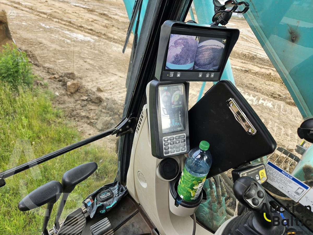 Kobelco SK 210 LC-10, экскаваторы