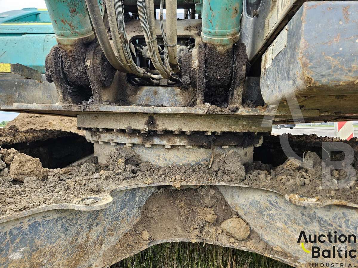 Kobelco SK 210 LC-10, экскаваторы