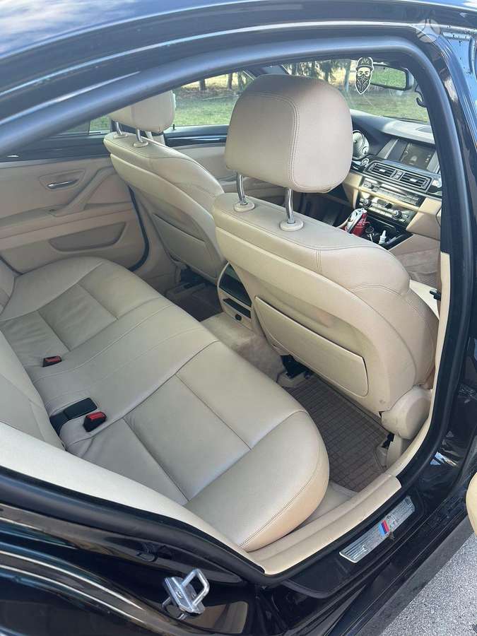 BMW 520, 2.0 l., Седан