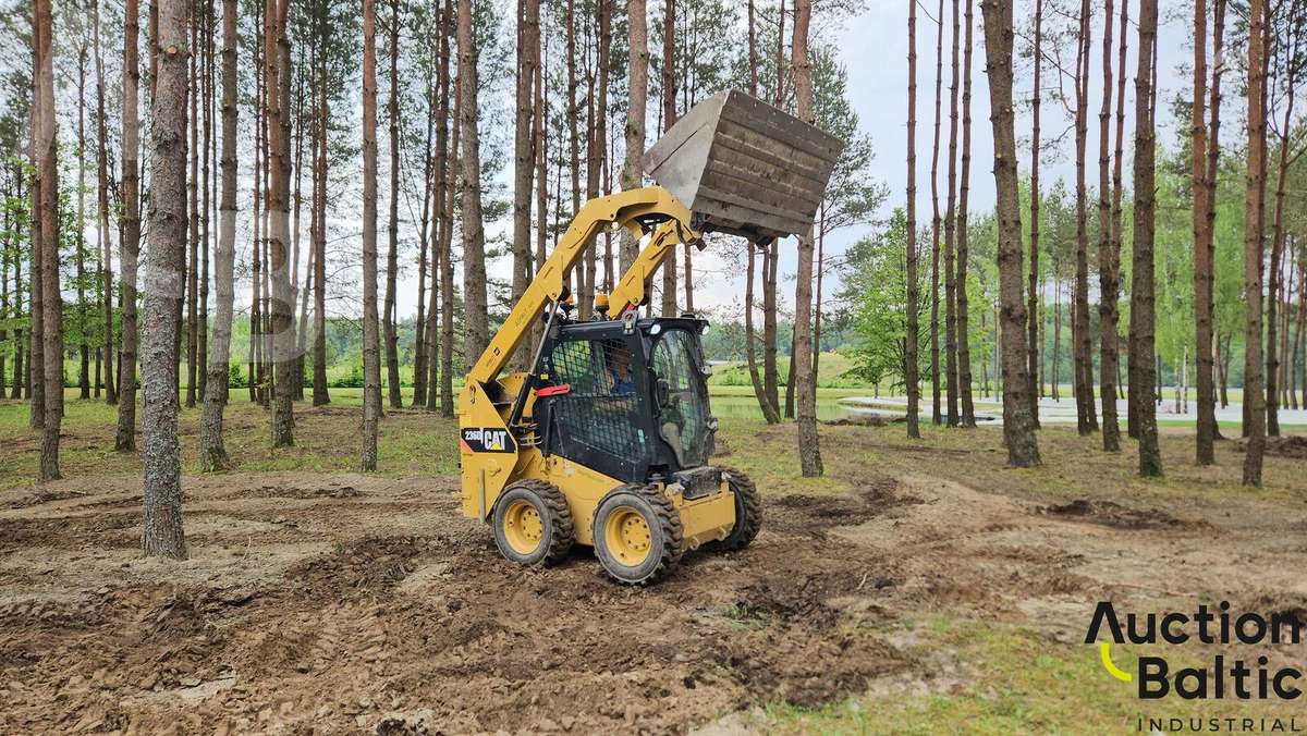 Caterpillar 236 D, мини-погрузчики