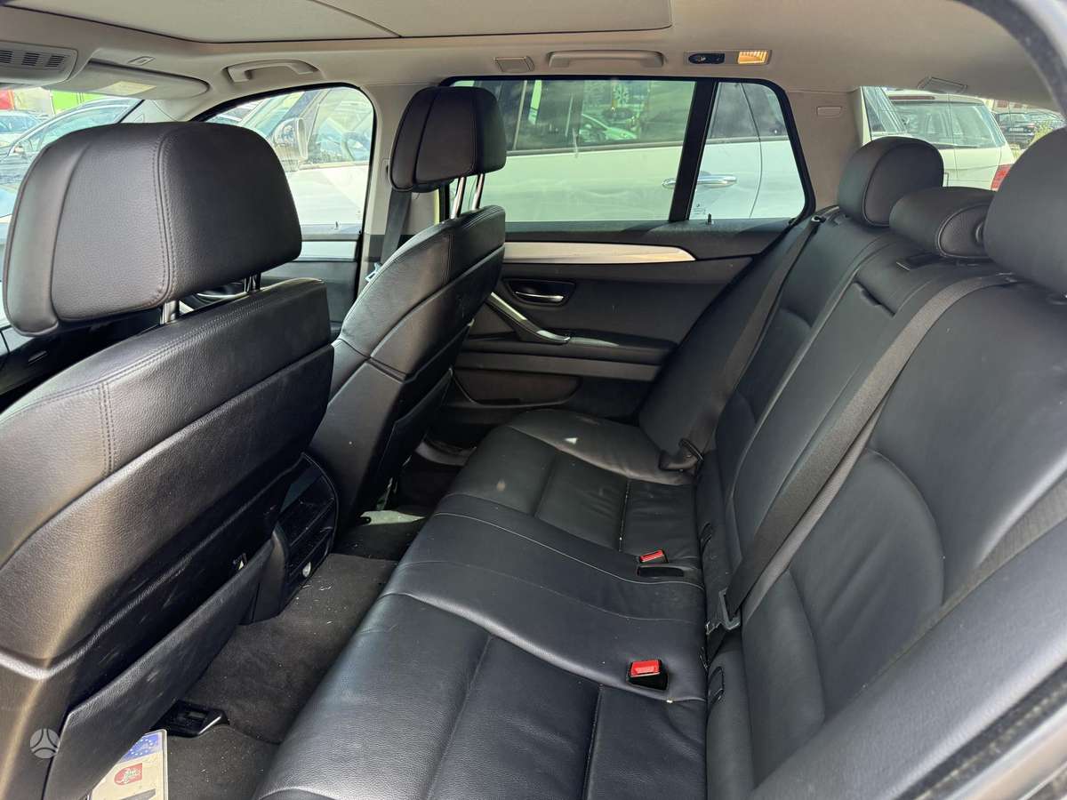 BMW 520, 2.0 l., wagon
