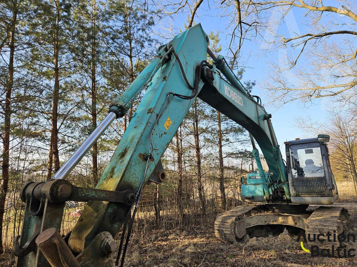 Kobelco SK 210 LC-8, краны