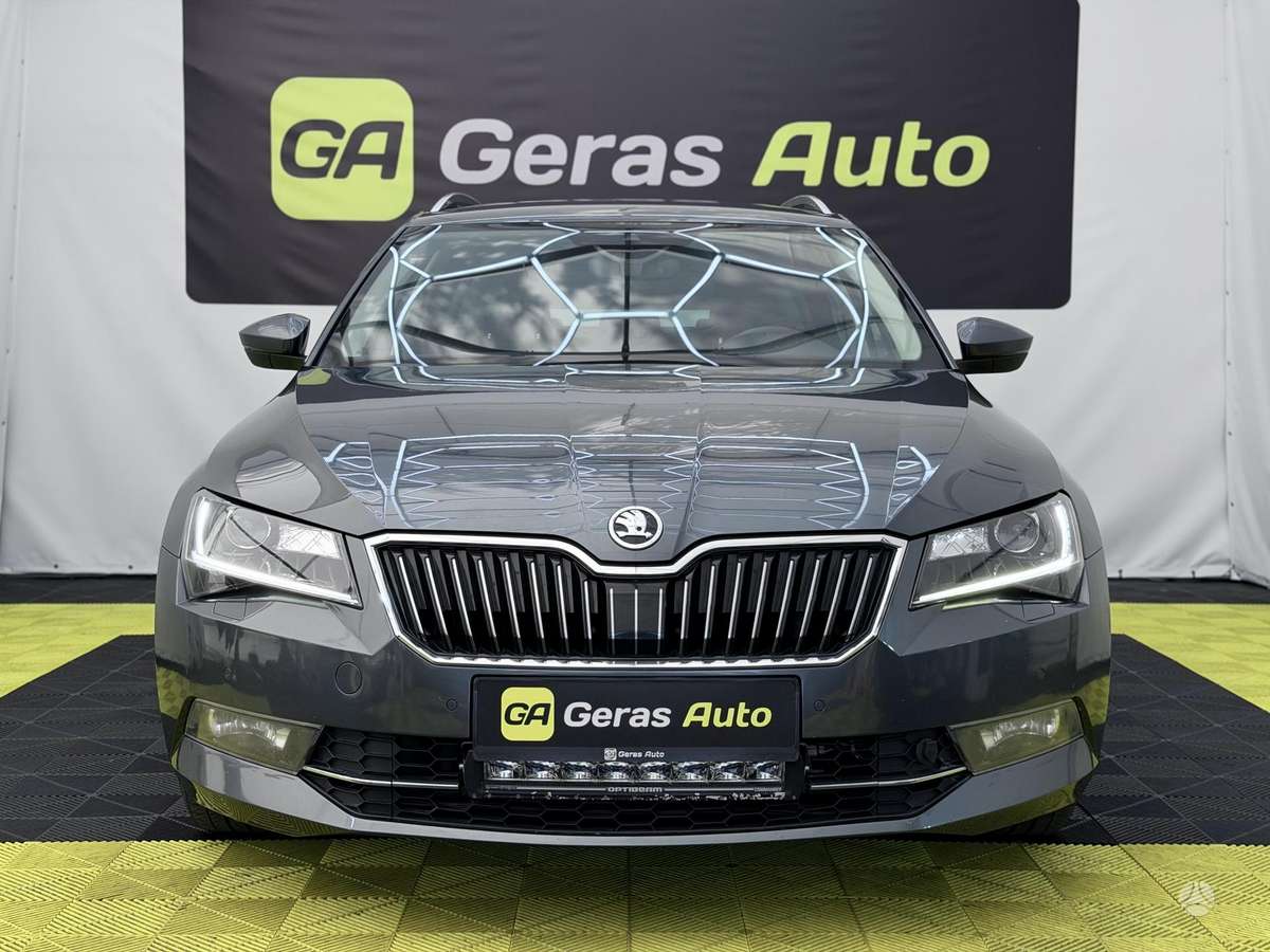 Skoda Superb, 2.0 l., wagon
