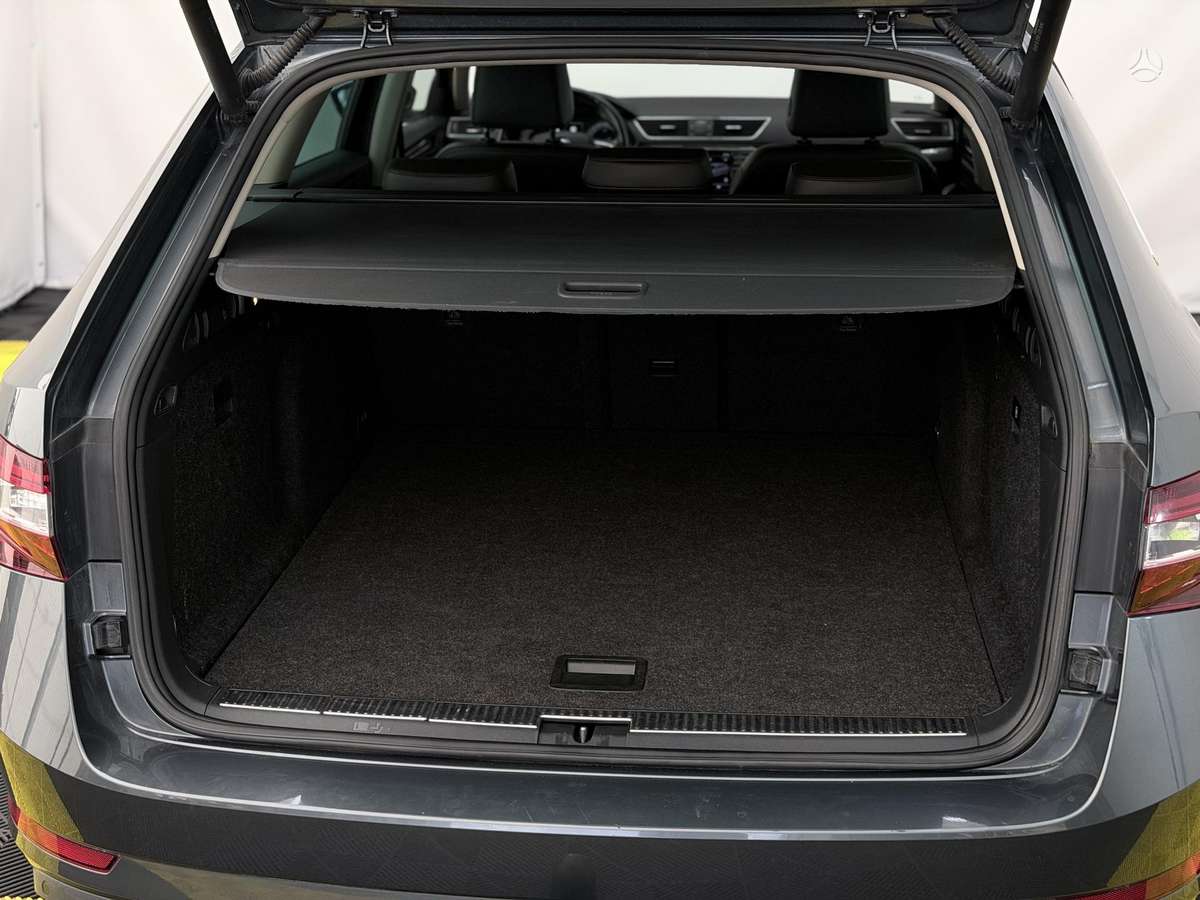 Skoda Superb, 2.0 l., wagon