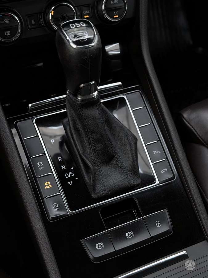 Skoda Superb, 2.0 l., wagon