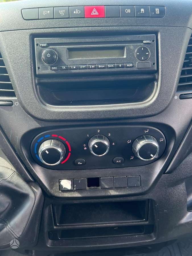 Iveco Daily, 2.3 l., cargo van