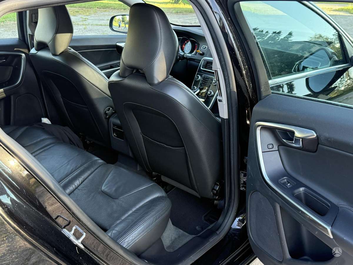Volvo V60 - 9
