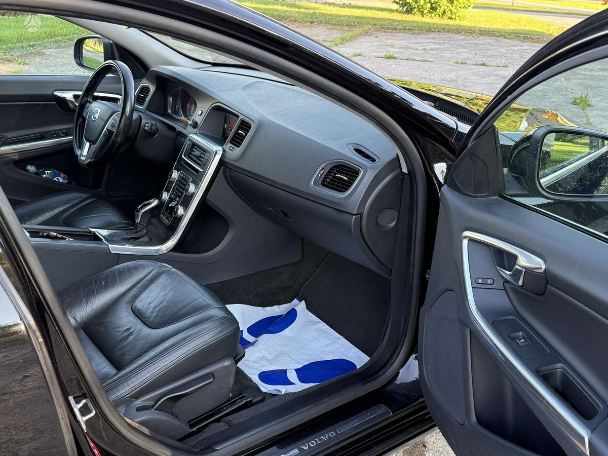 Volvo V60, 2.0 l., Универсал