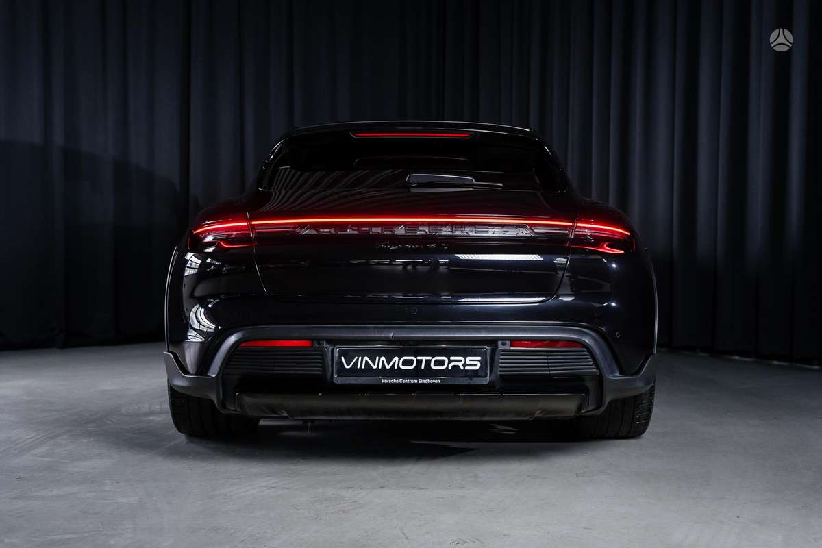 Porsche Taycan, 91 кВт·ч, Универсал