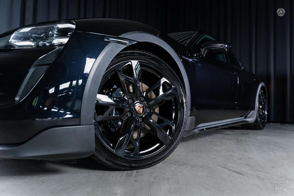 Porsche Taycan, 91 кВт·ч, Универсал