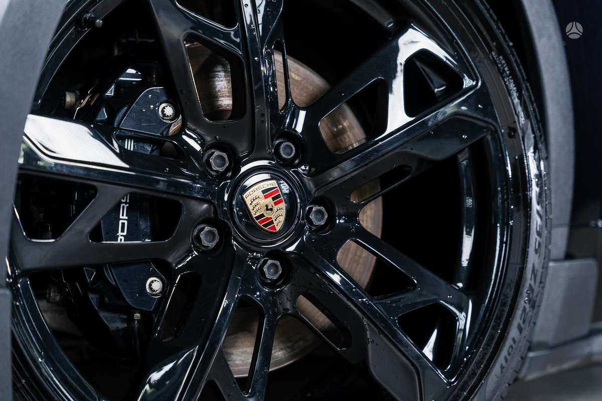 Porsche Taycan, 91 кВт·ч, Универсал
