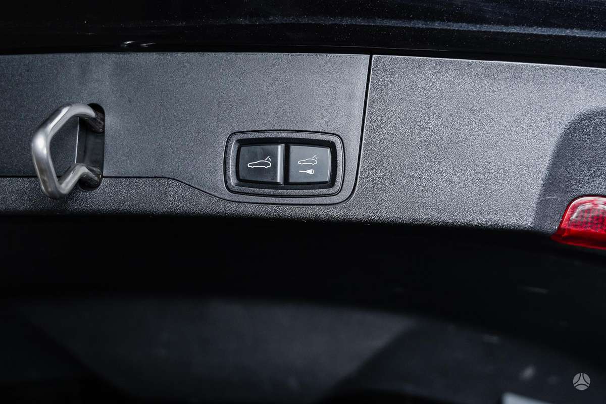 Porsche Taycan, 91 кВт·ч, Универсал