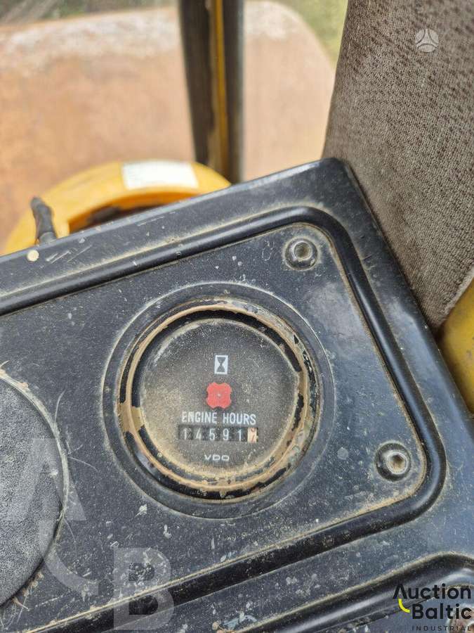 Bomag BW 211 D, vibro technika
