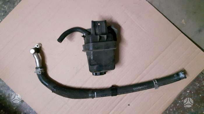 Chevrolet Captiva variklio detalės