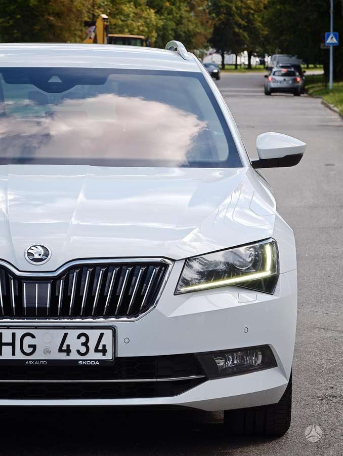 Skoda Superb, 2.0 l., Универсал