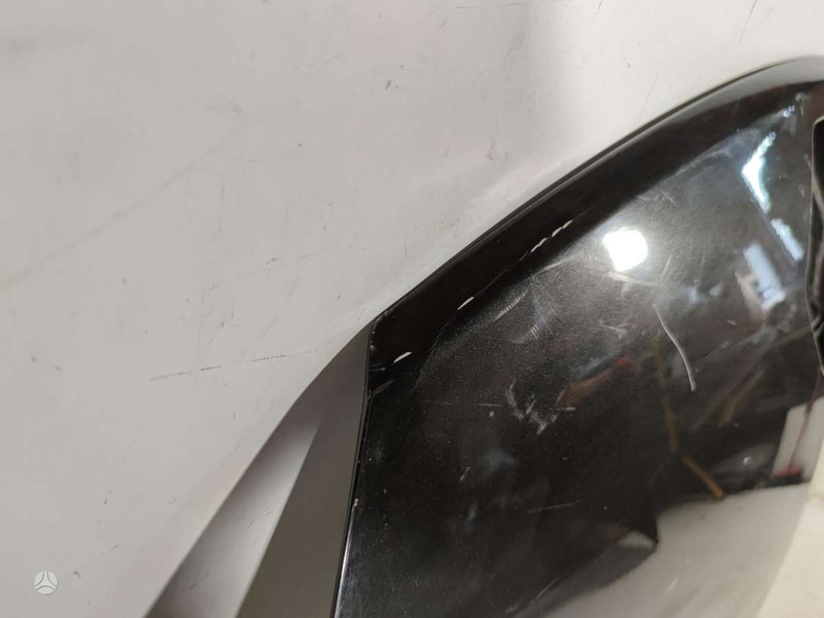 Renault Laguna hood (front, rear)