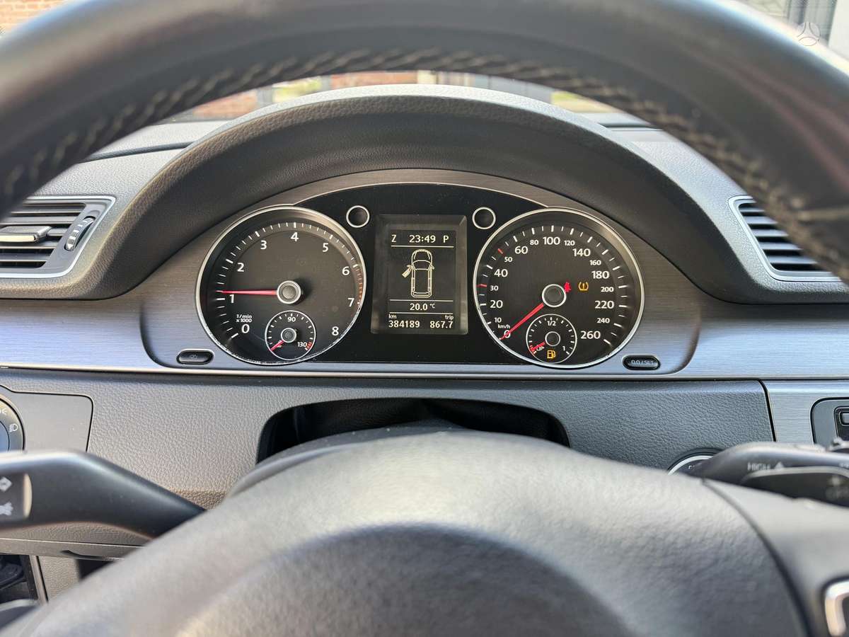 Volkswagen Passat, 1.4 l., Универсал