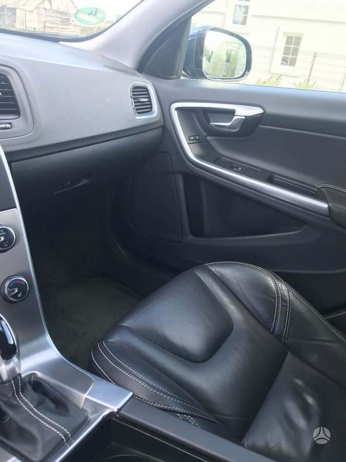 Volvo V60 - 6
