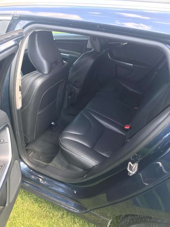 Volvo V60 - 8