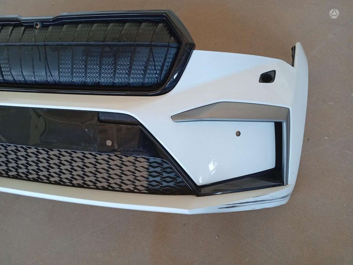 Skoda Enyaq kėbulo dalys