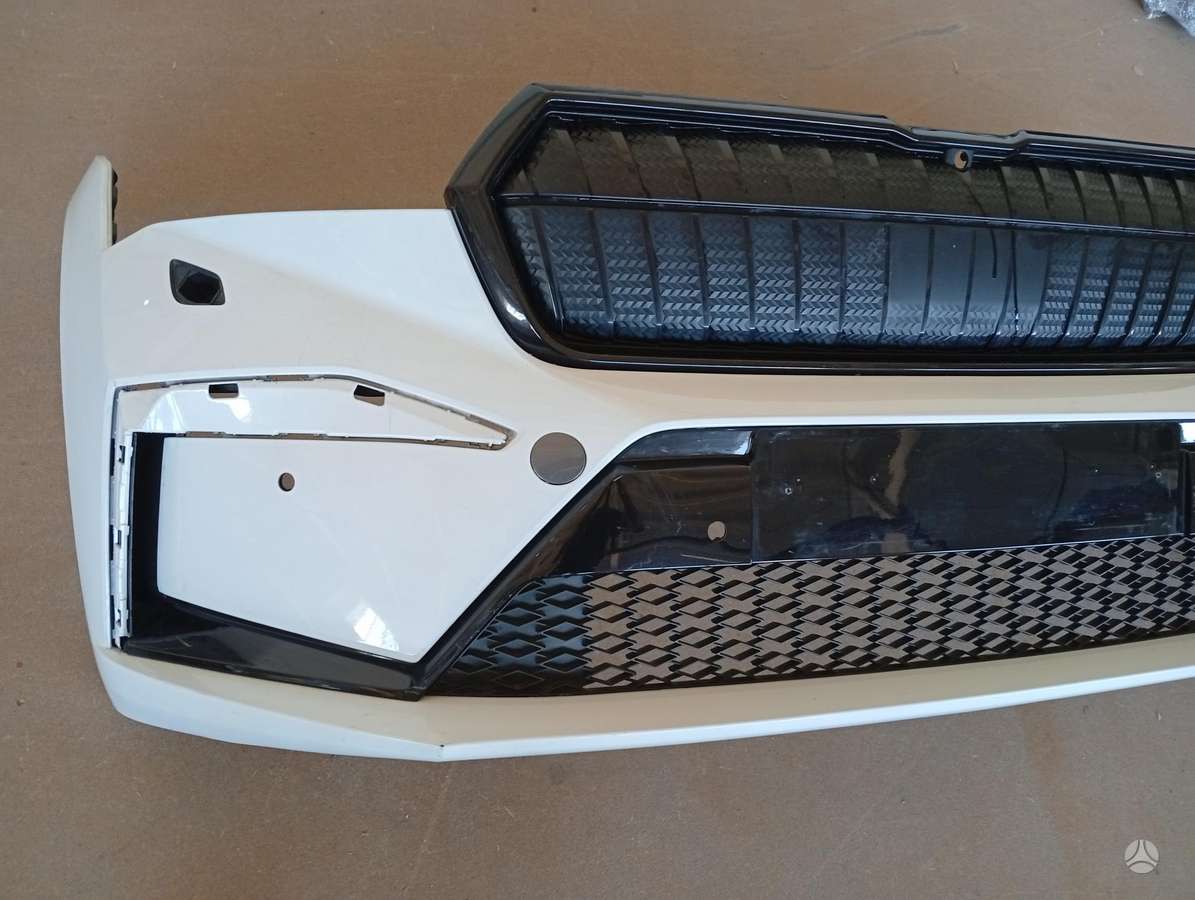 Skoda Enyaq kėbulo dalys