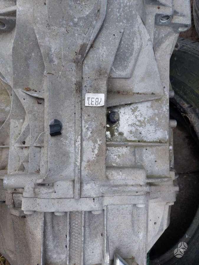 Audi A4 važiuoklės, transmisijos dalys